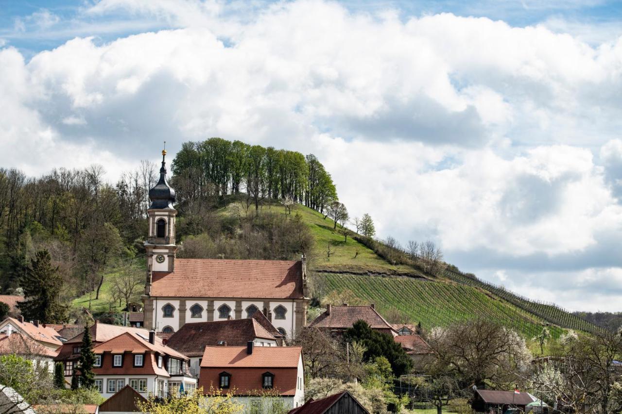 فندق Gasthaus Zum Schwan Castell المظهر الخارجي الصورة